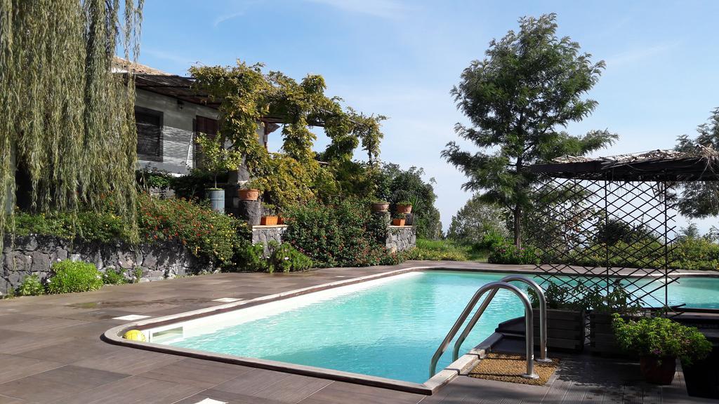 Alberto'S Mt.Etna B&B ザッフェラーナ・エトネーア エクステリア 写真