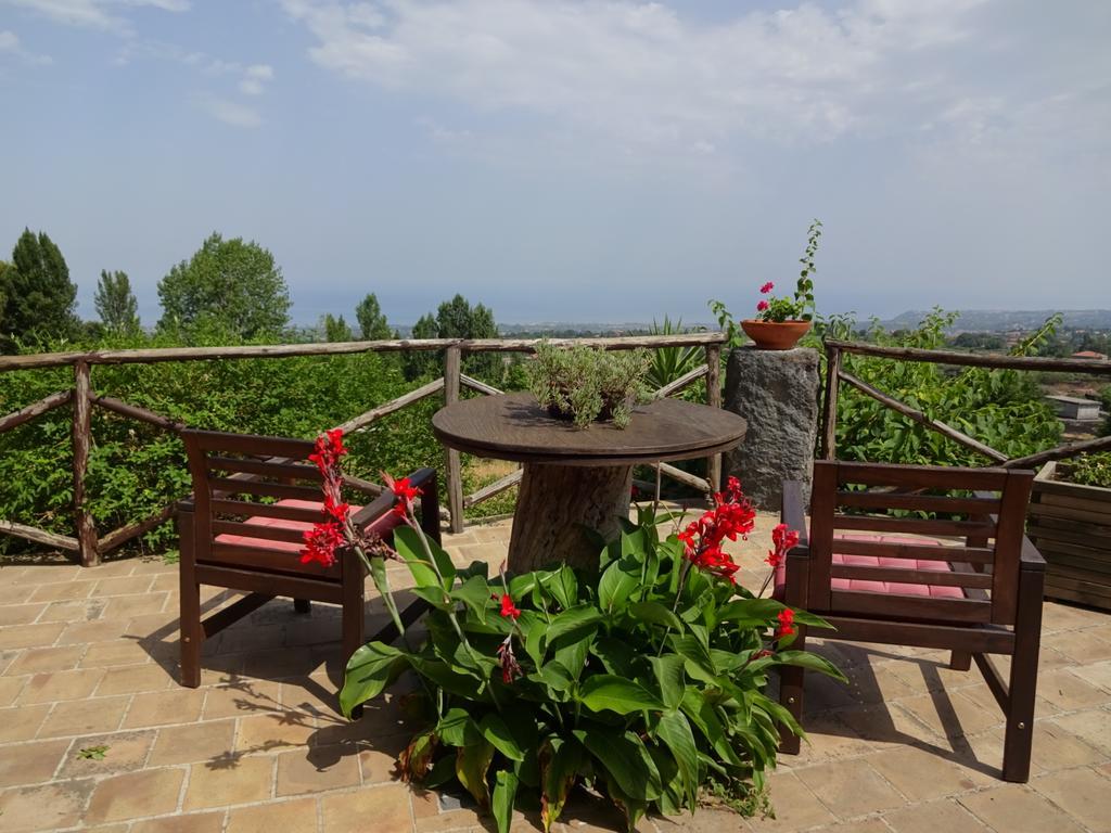 Alberto'S Mt.Etna B&B ザッフェラーナ・エトネーア エクステリア 写真